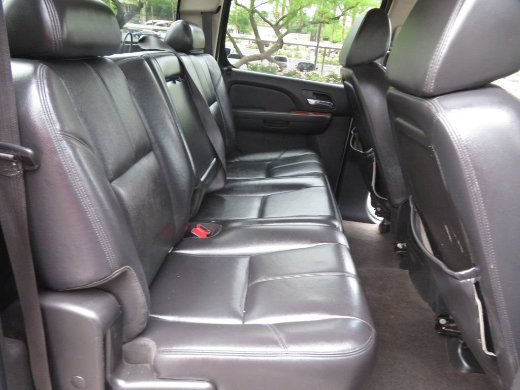 Used 2008 Chevrolet Silverado 2500 LTZ w/ Safety Package AWD/4WD image 30