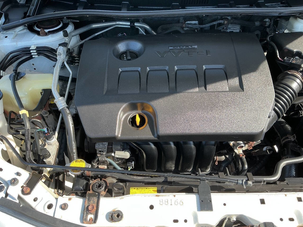Used 2012 Toyota Corolla LE FWD image 11