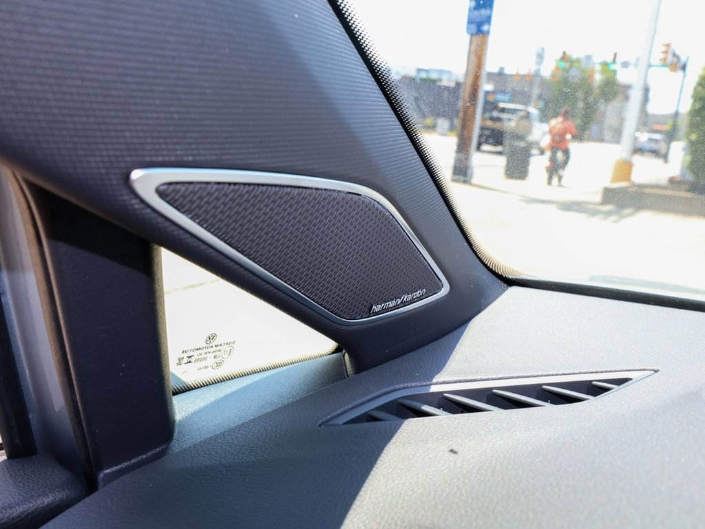 New 2026 Volkswagen GTI SE FWD image 27