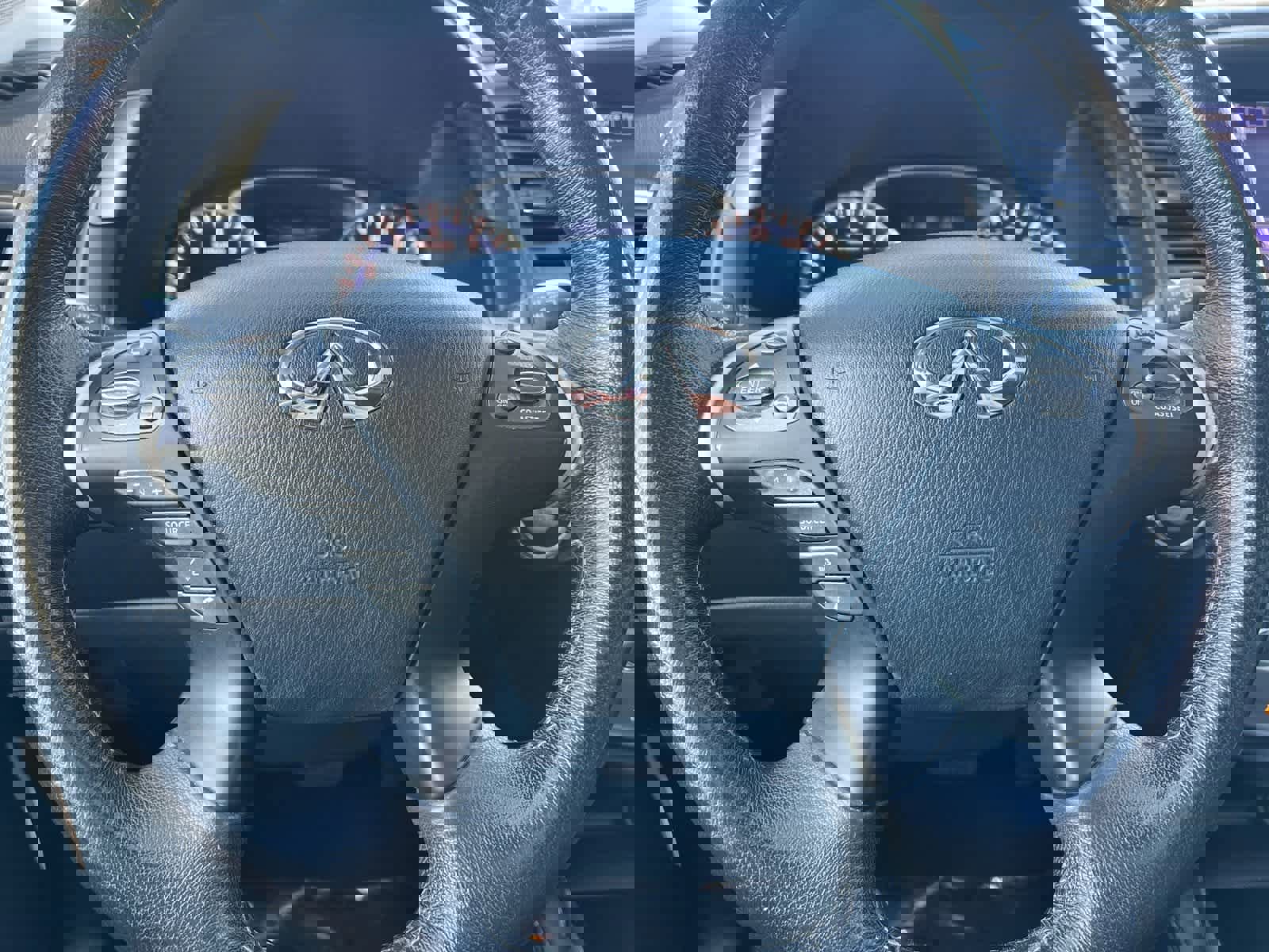 Used 2018 INFINITI QX60 FWD w/ Premium Plus Package image 26