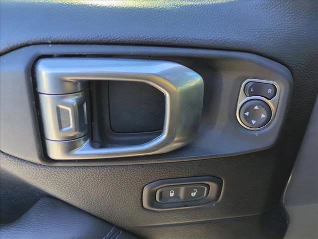 Used 2022 Jeep Wrangler Unlimited Rubicon 4xe image 27