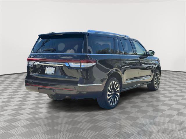 Used 2024 Lincoln Navigator L Black Label AWD/4WD image 7
