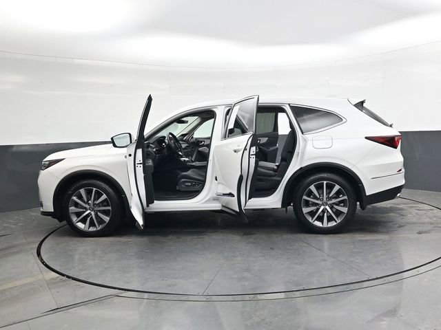 Used 2025 Acura MDX w/ Technology Package image 43