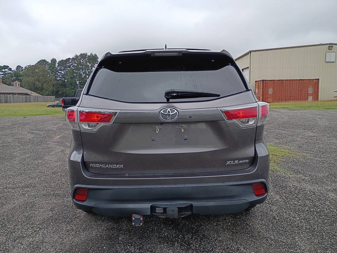 Used 2016 Toyota Highlander XLE AWD/4WD image 7