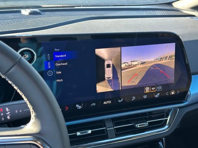 New 2026 Chevrolet Equinox EV LT AWD/4WD image 10