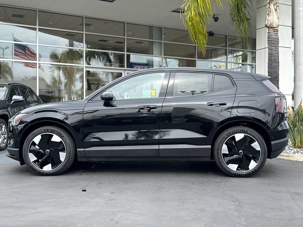 New 2026 Volvo EX30 Ultra w/ Climate Package AWD/4WD image 2