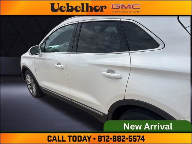 Used 2019 Lincoln MKC Select w/ Select Plus Package FWD image 8
