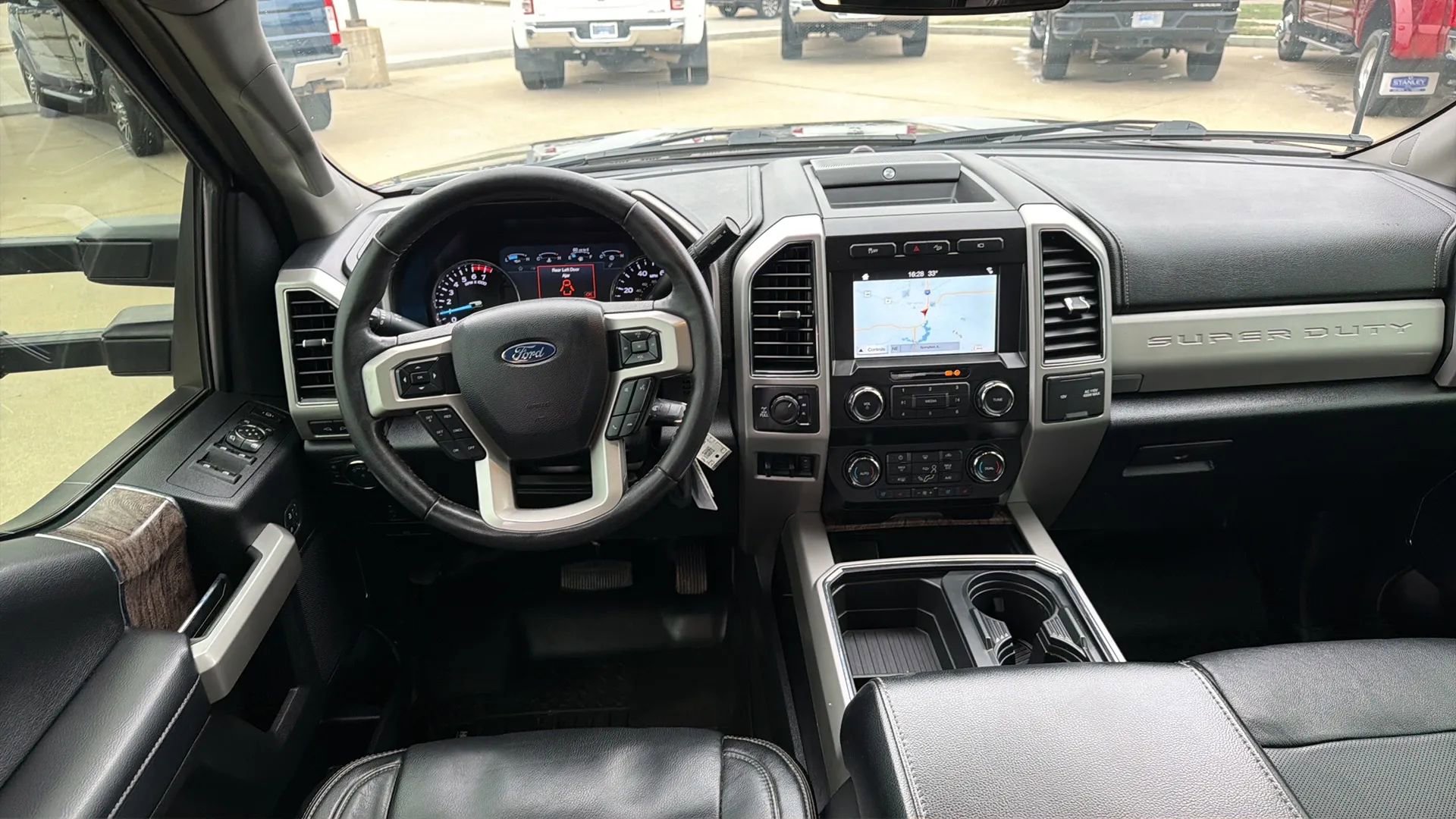 Used 2019 Ford F250 Lariat w/ Chrome Package image 58