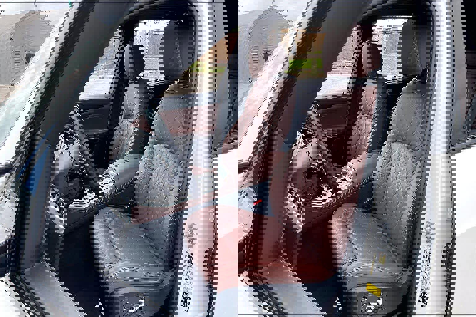 Used 2024 BMW X5 M60i w/ Executive Package image 8