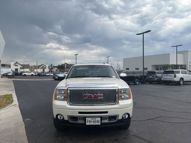 Used 2012 GMC Sierra 1500 Denali RWD image 2