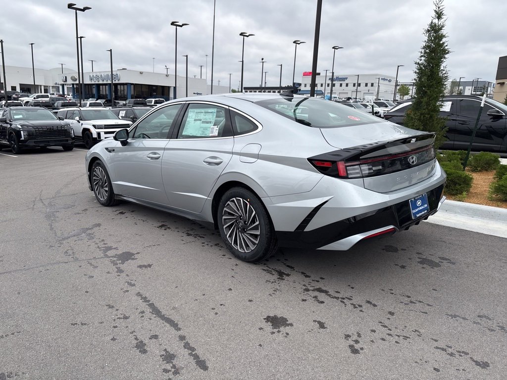 New 2025 Hyundai Sonata SEL image 5