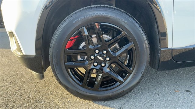 Used 2020 Chevrolet Traverse Premier w/ Redline Edition image 2