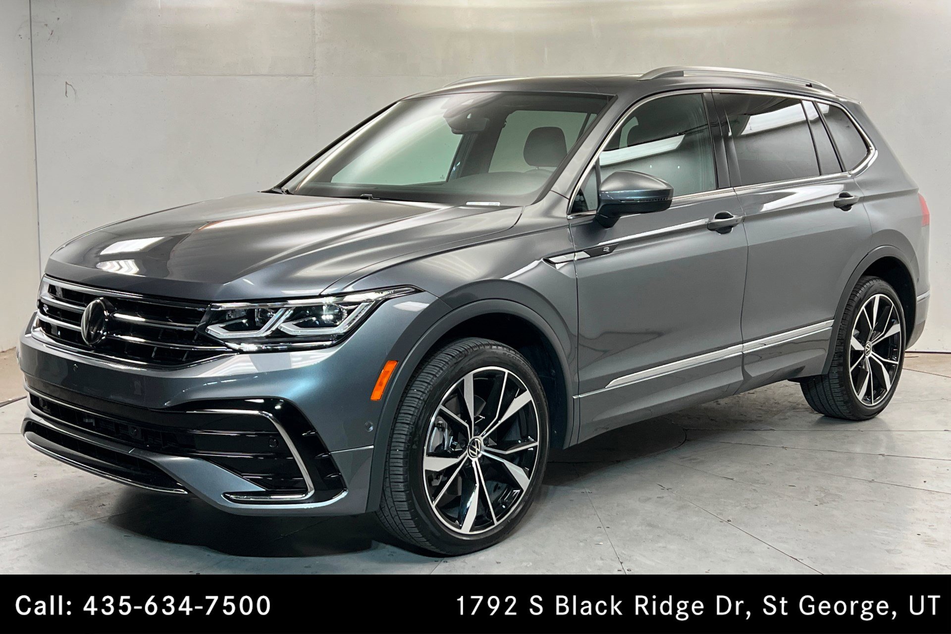 Used 2024 Volkswagen Tiguan SEL R-Line