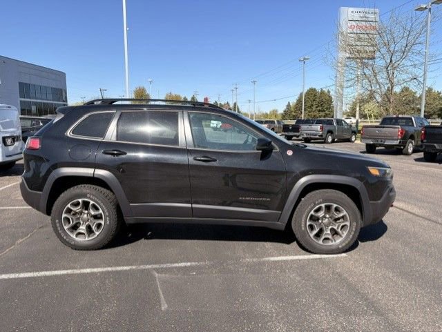 Used 2022 Jeep Cherokee Trailhawk AWD/4WD image 2