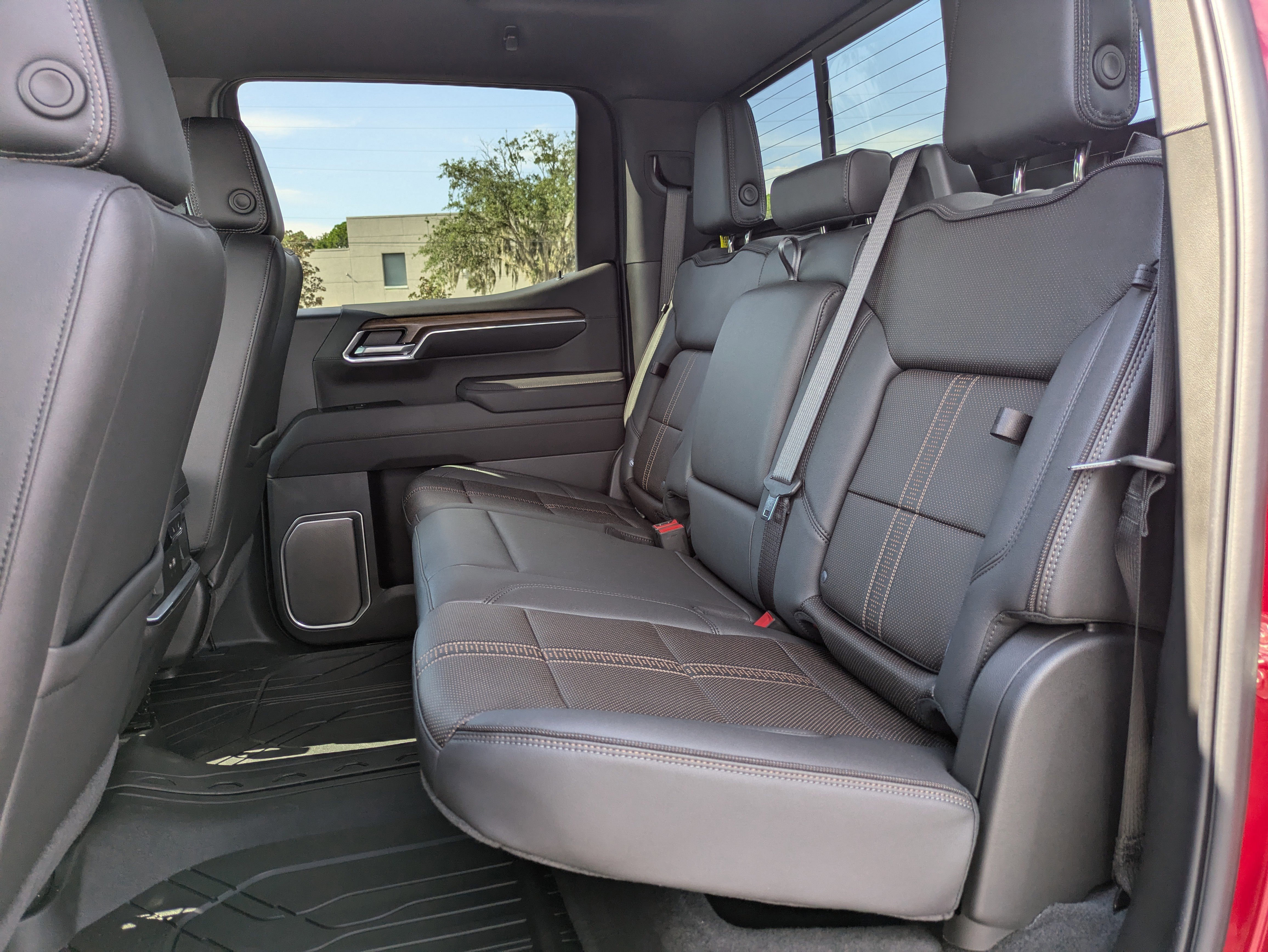 New 2026 Chevrolet Silverado 1500 High Country w/ Technology Package image 16