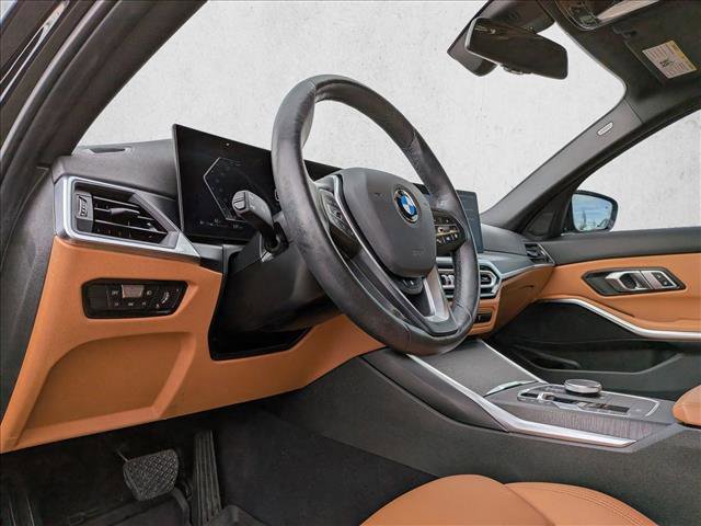 Used 2023 BMW 330i Sedan w/ Premium Package image 8
