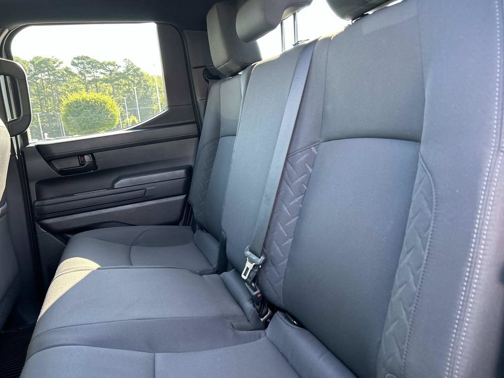 Used 2024 Toyota Tacoma SR5 AWD/4WD image 14