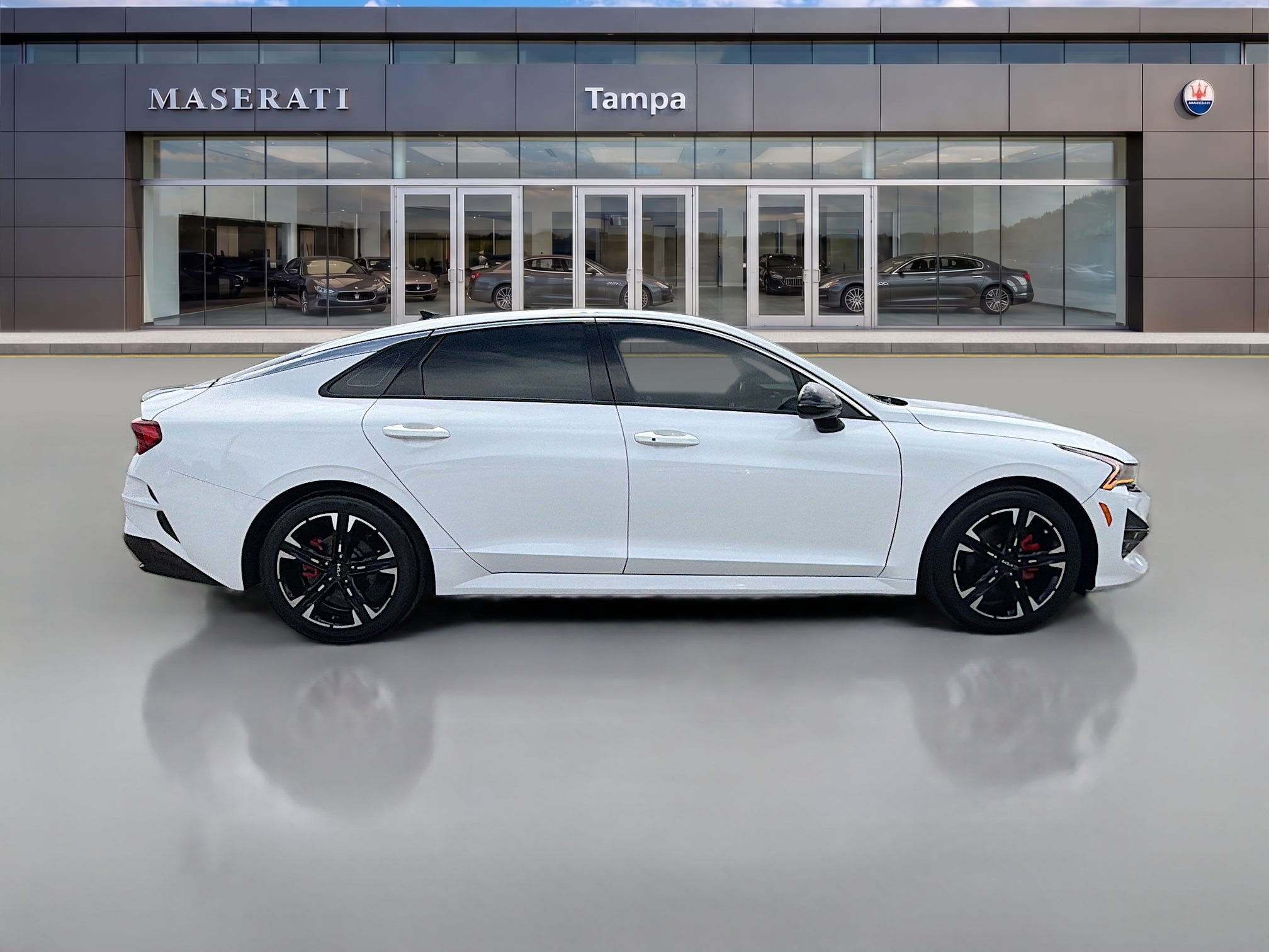 Used 2024 Kia K5 GT-Line FWD image 2
