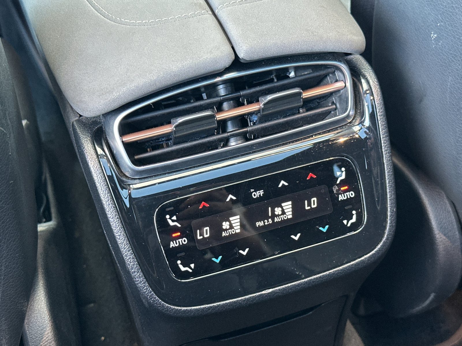 Certified 2023 Mercedes-Benz EQS 580 4MATIC SUV image 13