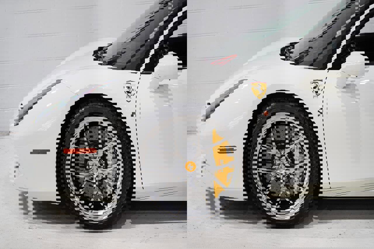 Used 2016 Ferrari 488 GTB image 31