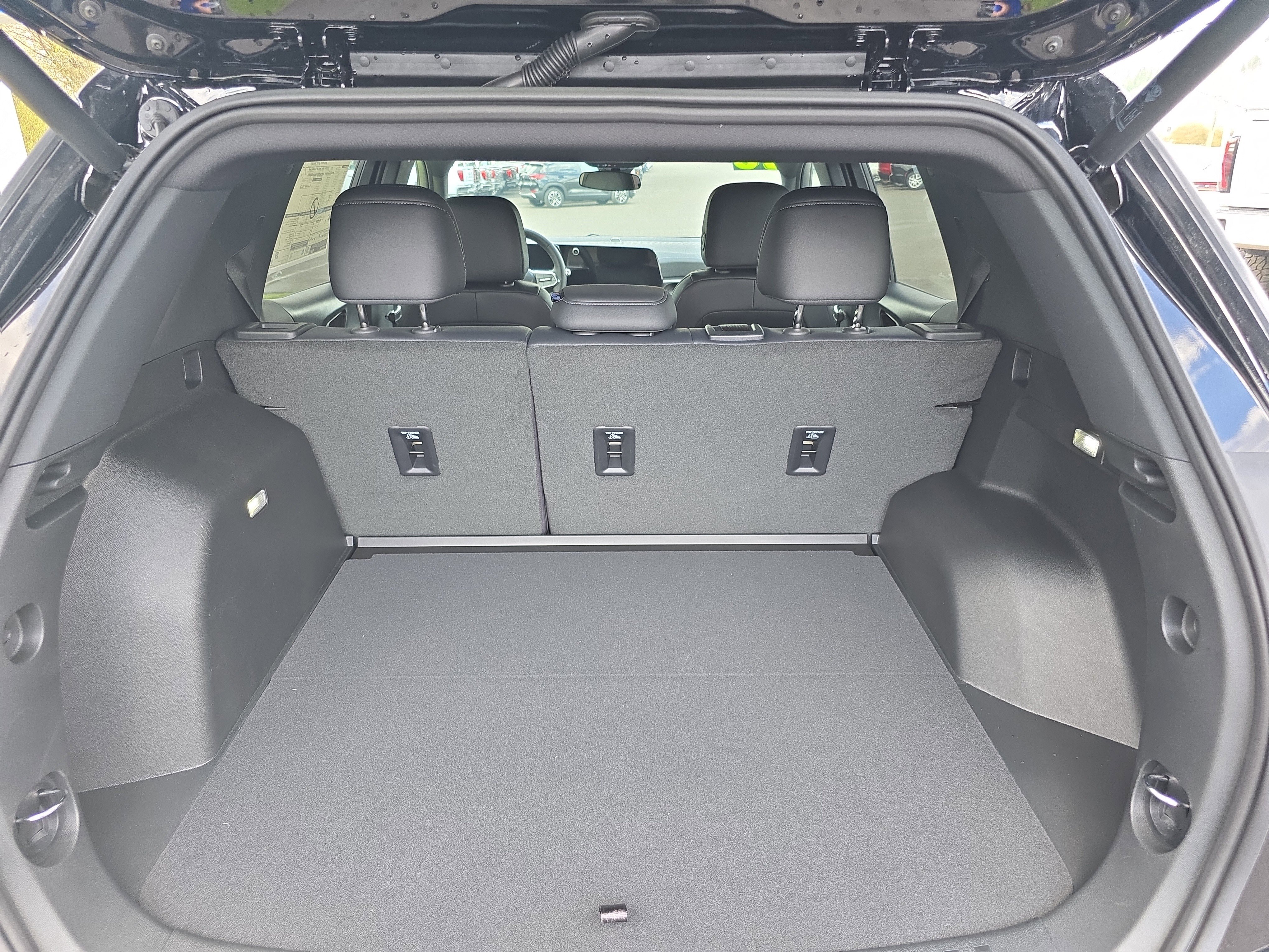 New 2026 Chevrolet Equinox LT w/ Convenience Package II AWD/4WD image 5