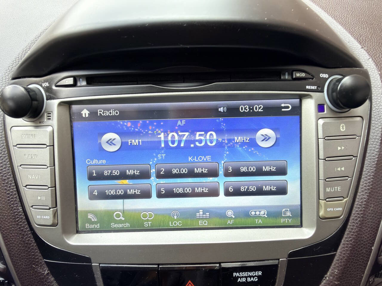 Used 2011 Hyundai Tucson GLS image 13