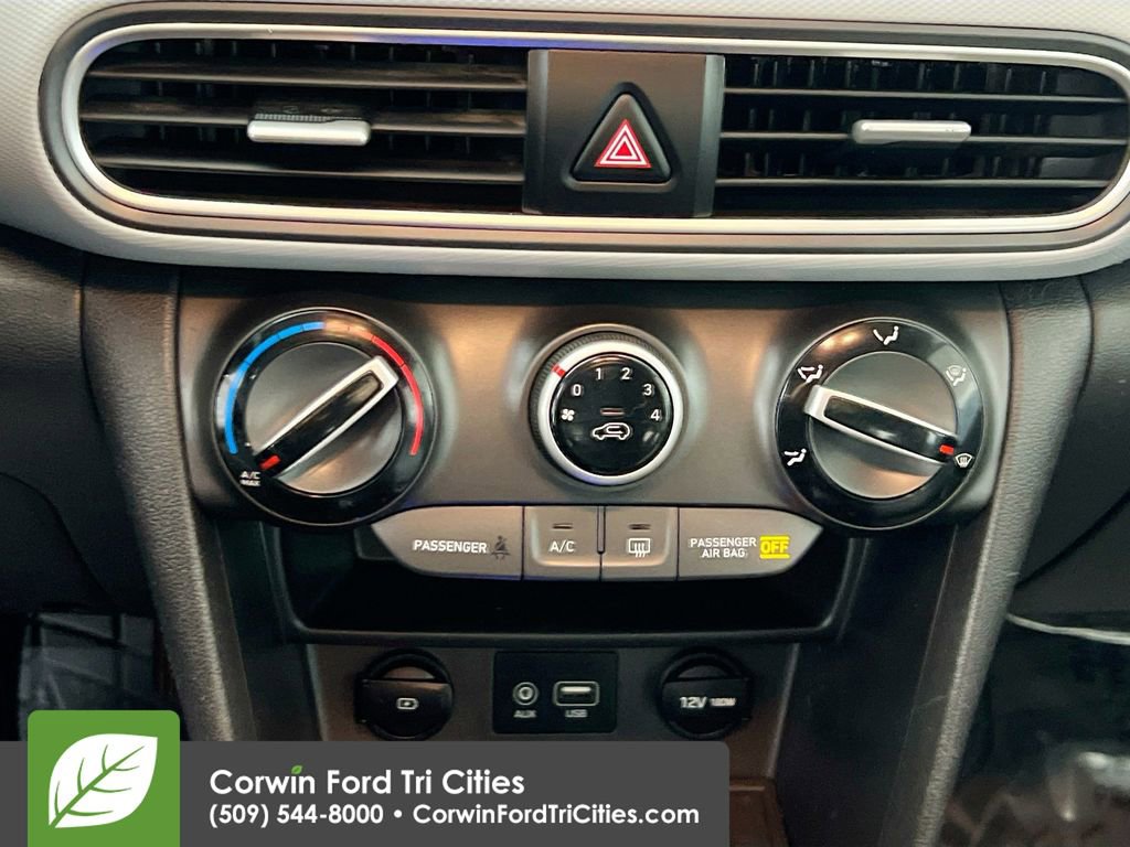 Used 2021 Hyundai Kona SE image 9