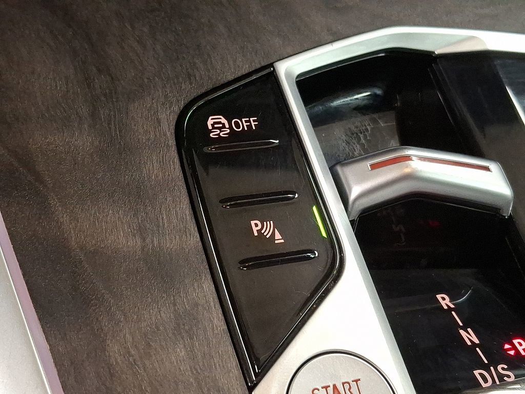 Certified 2024 BMW X5 xDrive40i w/ Premium Package AWD/4WD image 18