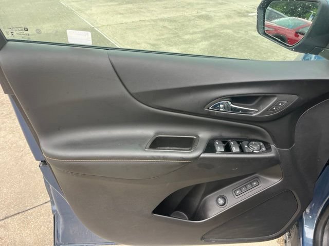 Used 2024 Chevrolet Equinox Premier FWD image 12