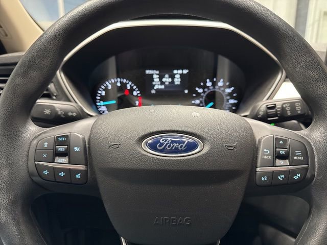 Used 2020 Ford Escape SE image 11