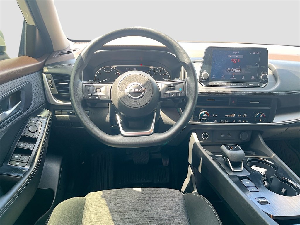 Used 2023 Nissan Rogue SV image 21