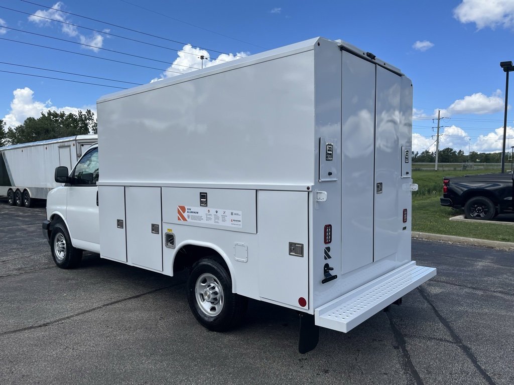 New 2025 Chevrolet Express 3500 w/ Power Convenience Package image 5