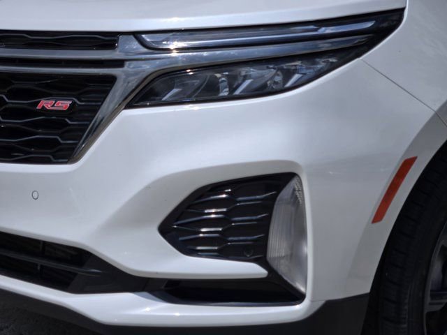 Used 2022 Chevrolet Equinox RS w/ RS Leather Package FWD image 9