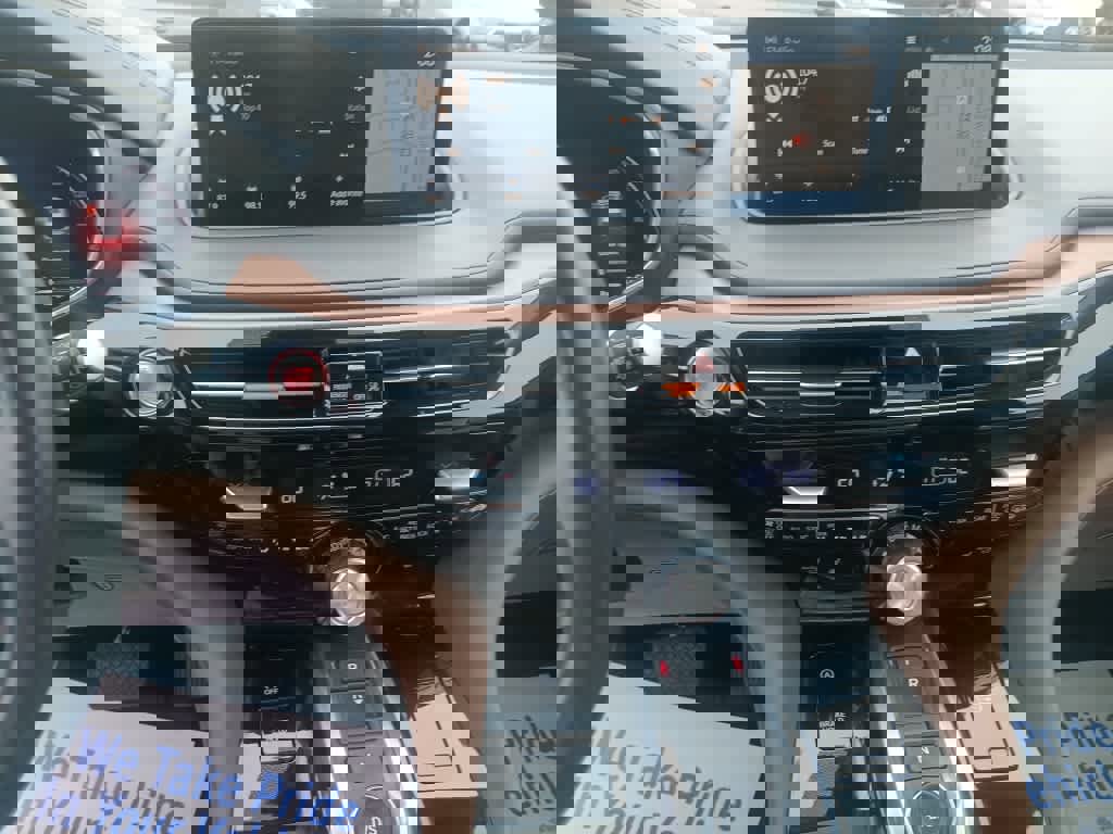 Used 2023 Acura MDX SH-AWD w/ Technology Package image 13