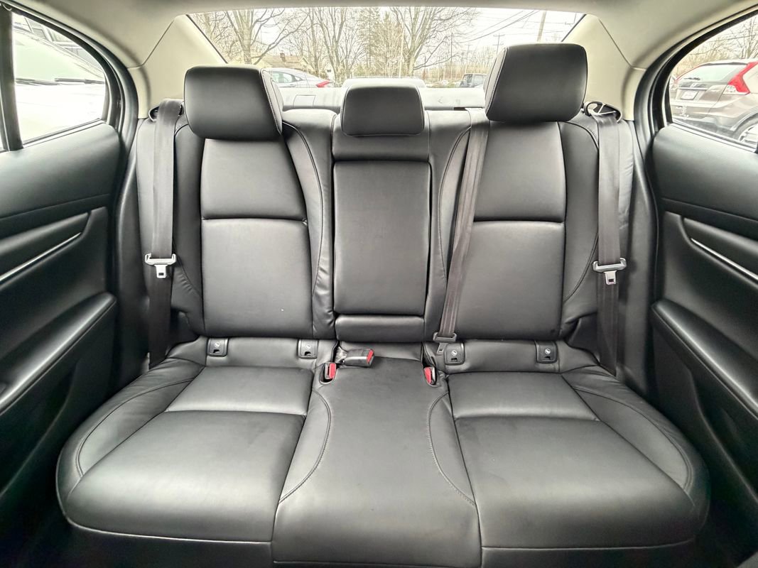 Used 2021 MAZDA MAZDA3 s image 9