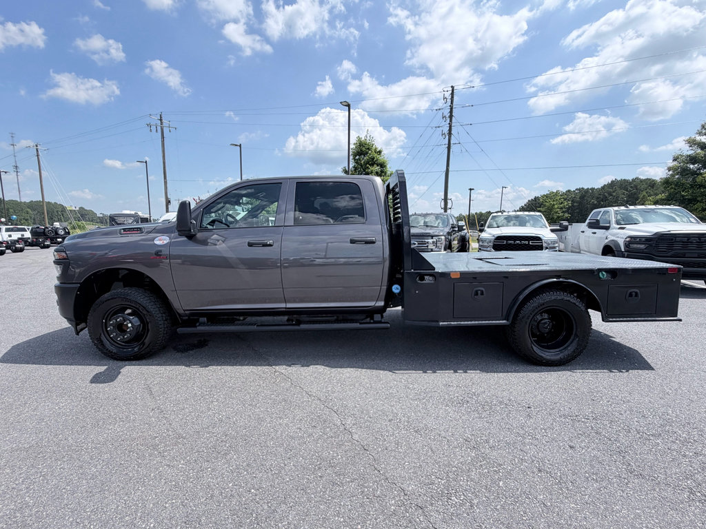 Used 2025 RAM 3500 Tradesman AWD/4WD image 5