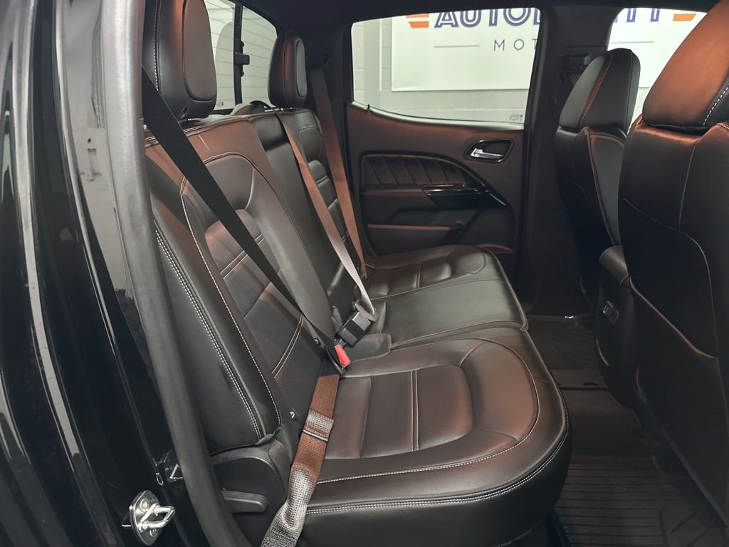 Used 2022 GMC Canyon Denali w/ Denali Black Edition Package image 36