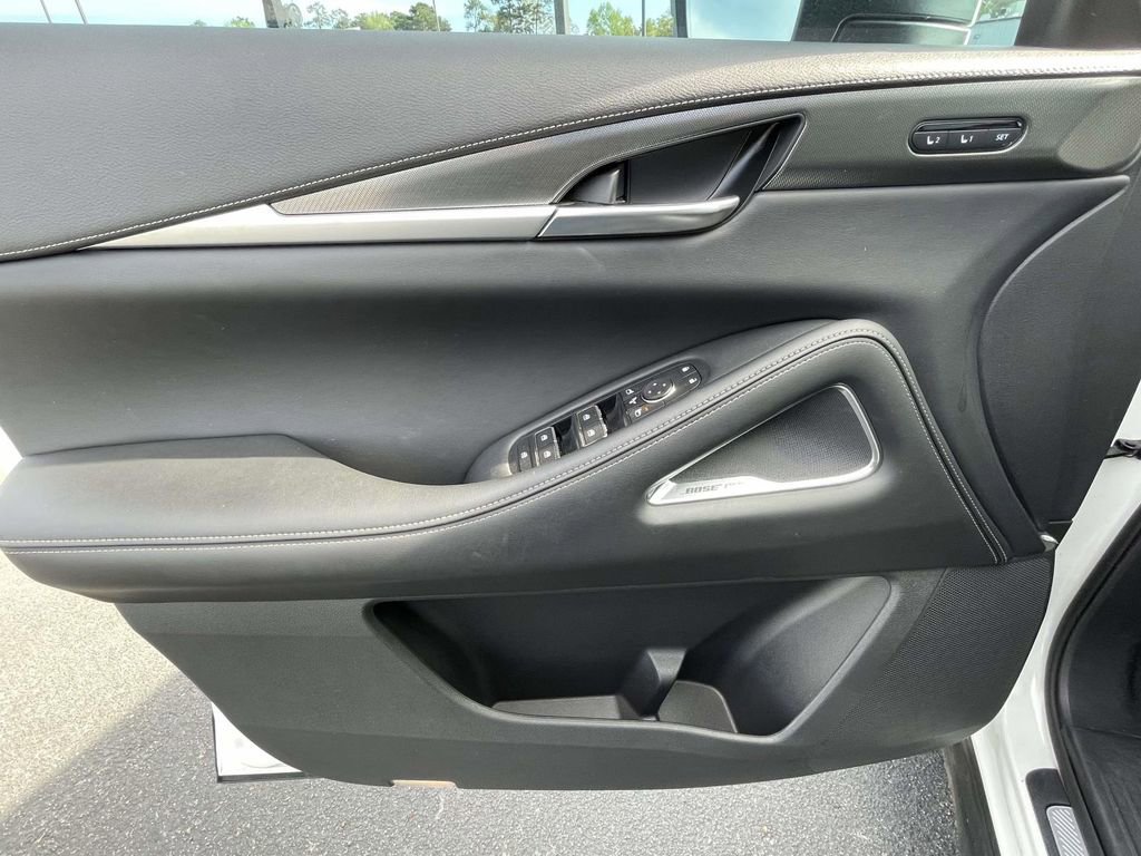 Used 2025 INFINITI QX60 Luxe image 16