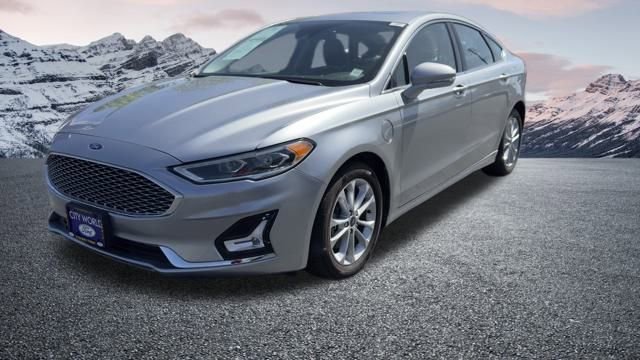 Used 2020 Ford Fusion Energi Titanium image 1