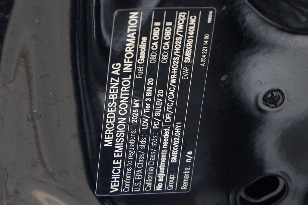 Used 2025 Mercedes-Benz C 300 4MATIC Sedan image 31