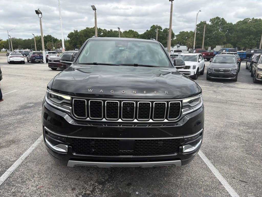 Used 2022 Jeep Wagoneer Series II w/ Convenience Group I RWD image 2