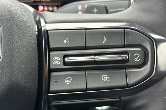 New 2026 GMC Terrain AT4 w/ Convenience Package III image 28