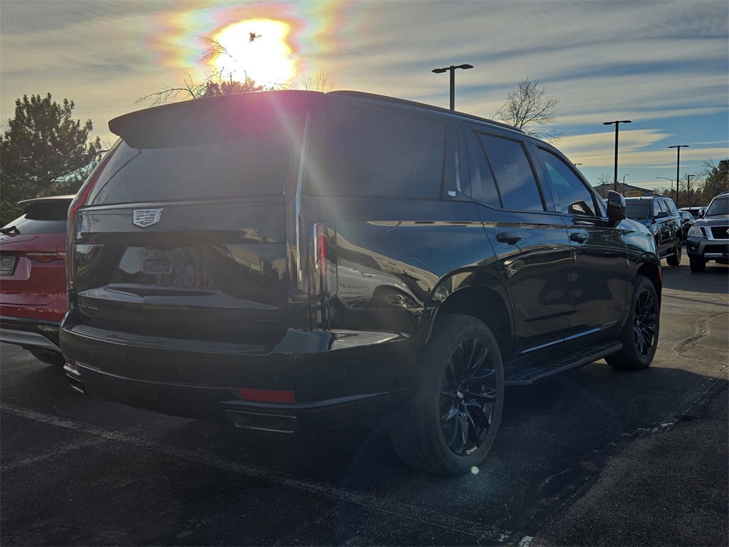 Certified 2023 Cadillac Escalade Sport w/ LPO, ONYX Package image 4