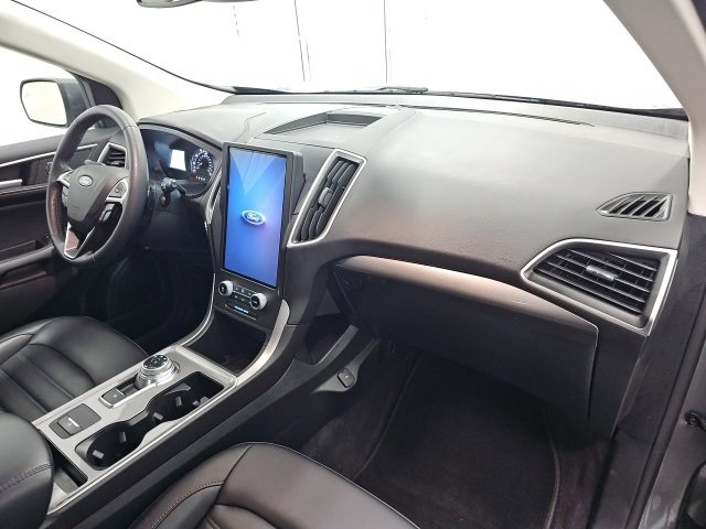 Used 2024 Ford Edge SEL w/ Convenience Package image 11