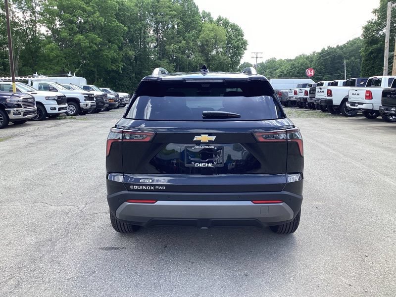 New 2027 Chevrolet Equinox LT w/ Safety and Technology Package AWD/4WD image 6