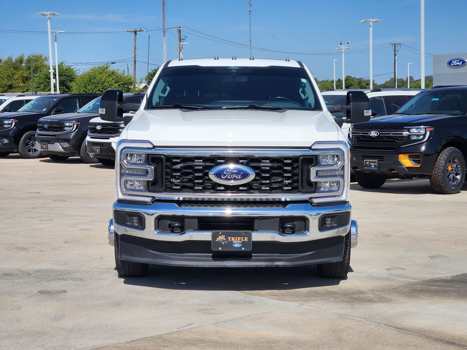 Certified 2025 Ford F350 Lariat w/ Lariat Ultimate Package AWD/4WD image 6