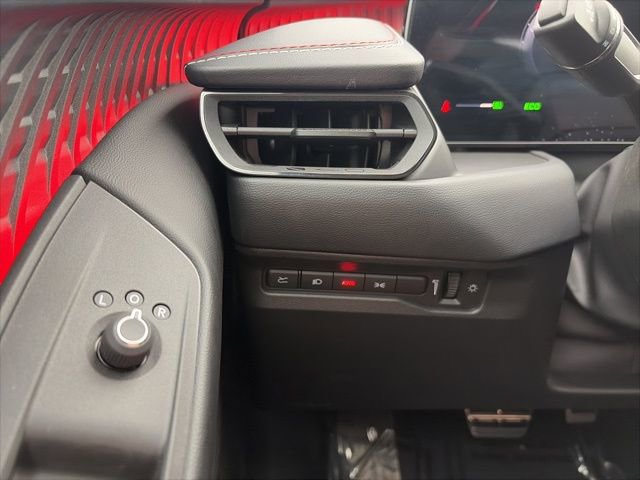 Used 2024 Dodge Charger R/T w/ Plus Group image 14