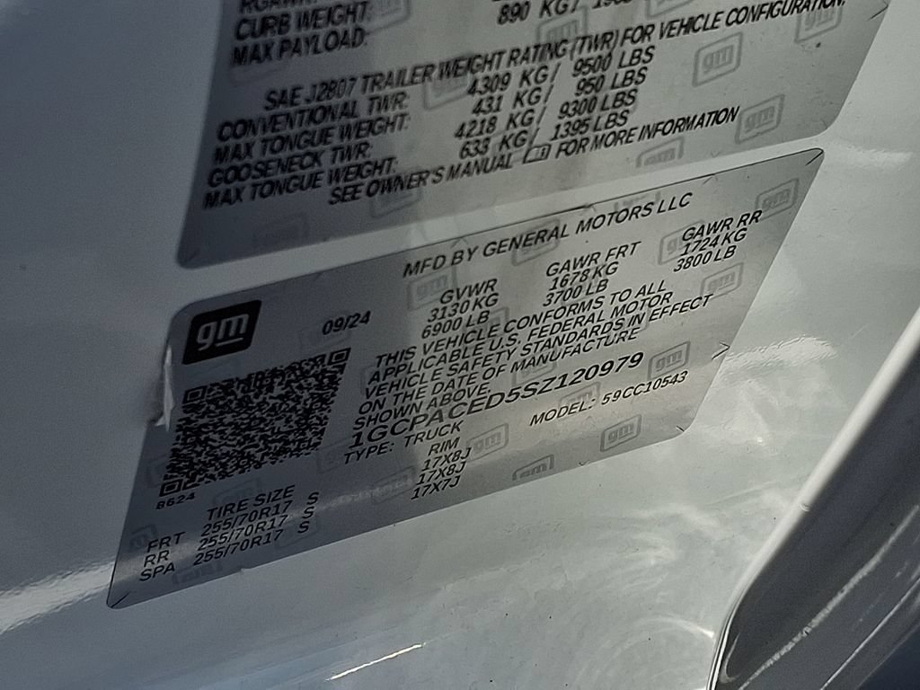 Used 2025 Chevrolet Silverado 1500 LT RWD image 27