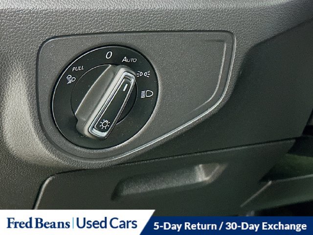 Used 2023 Volkswagen Atlas Cross Sport SE w/ Black Wheel Package AWD/4WD image 15