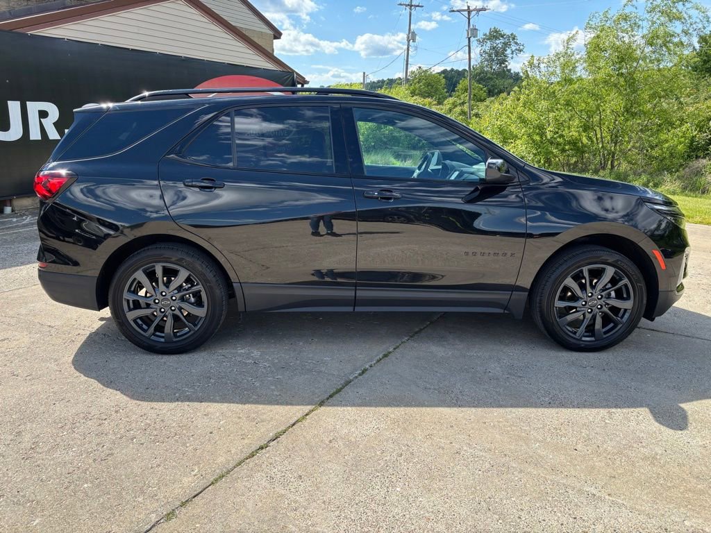 Used 2024 Chevrolet Equinox RS AWD/4WD image 8